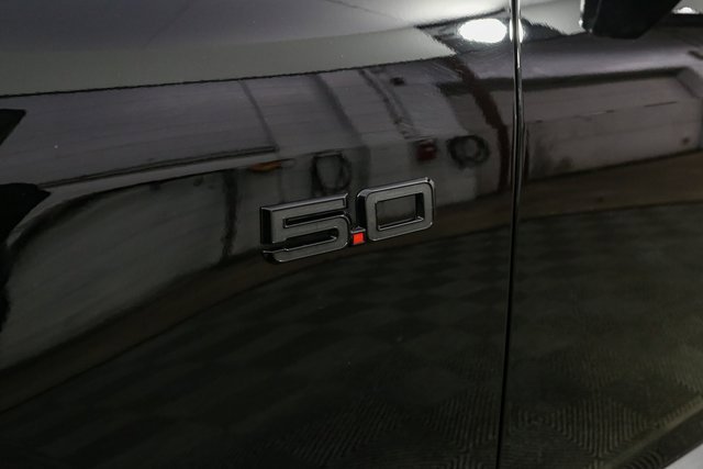 Used 2025 Ford Mustang GT Premium image 8