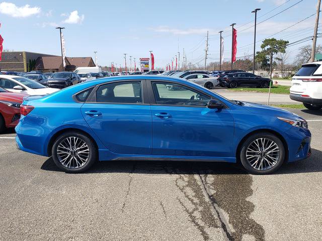 Certified 2024 Kia Forte GT-Line w/ GT-Line Premium Package image 2