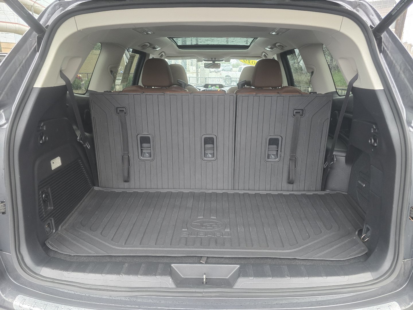 Used 2019 Subaru Ascent Touring w/ Popular Package #3 AWD/4WD image 35