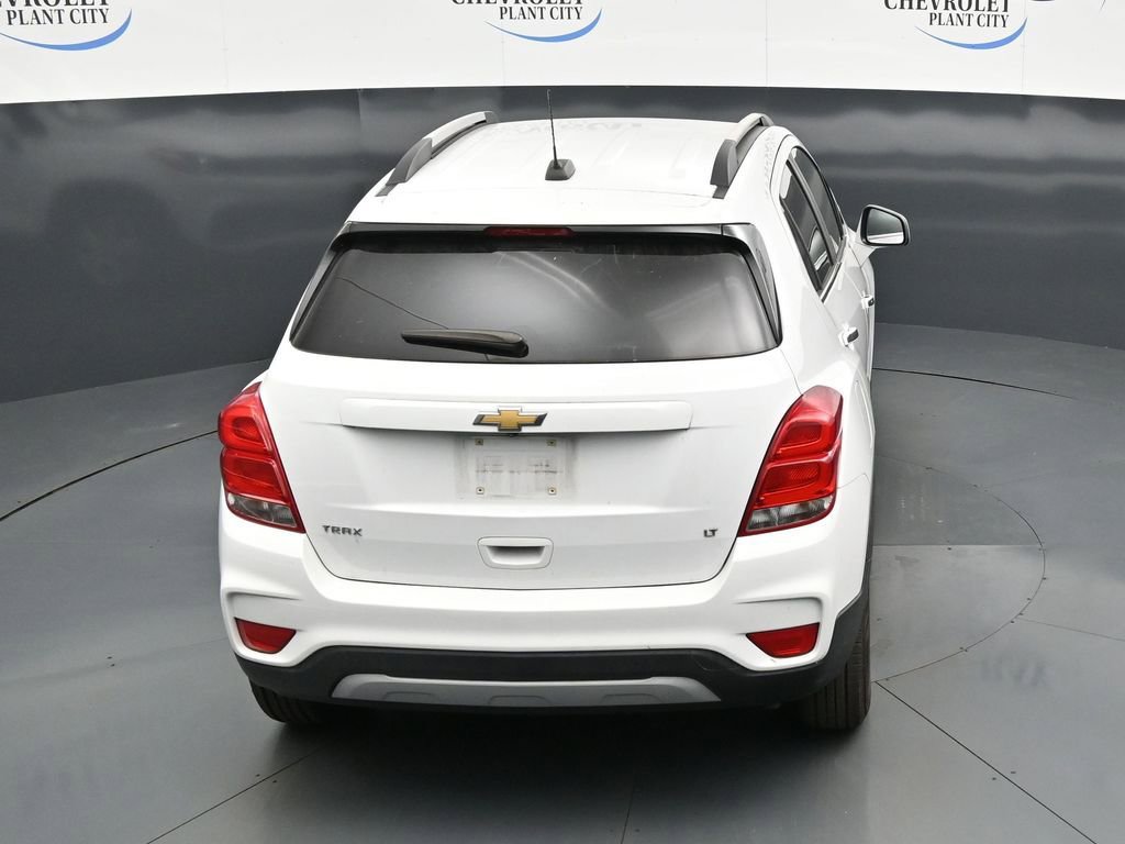 Used 2020 Chevrolet Trax LT w/ LT Convenience Package FWD image 23