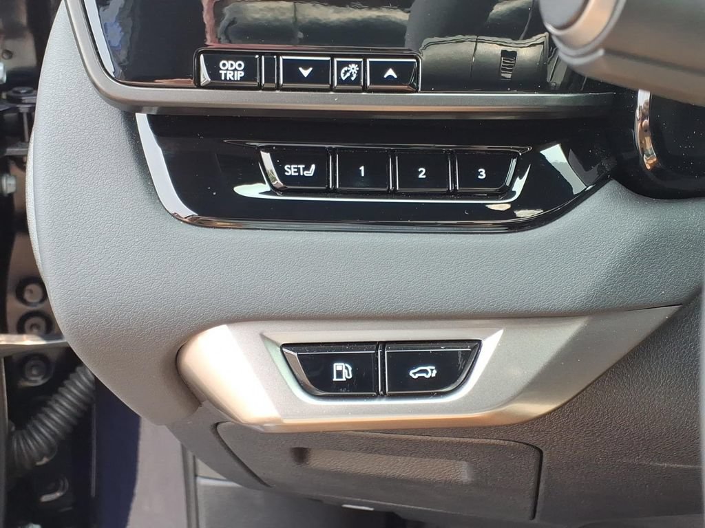 Used 2025 Lexus RX 350h w/ Convenience Package AWD/4WD image 17