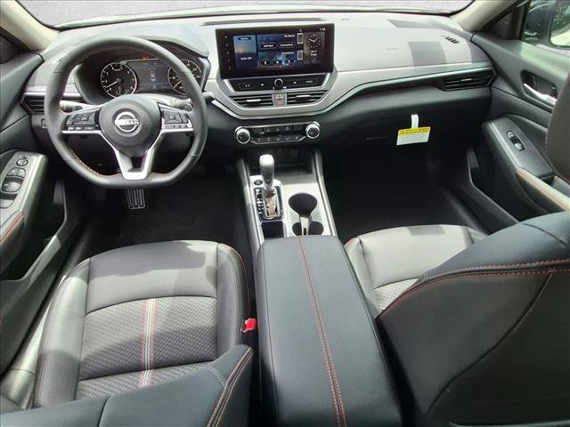 New 2026 Nissan Altima 2.5 SR FWD image 13