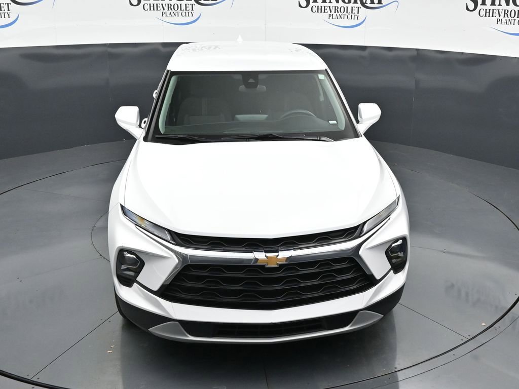 Used 2025 Chevrolet Blazer LT FWD image 19