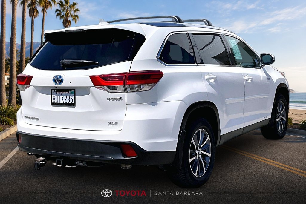Used 2019 Toyota Highlander XLE AWD/4WD image 5