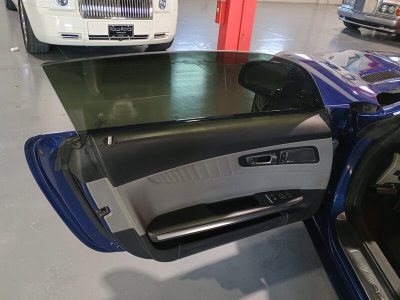 Used 2016 Mercedes-Benz AMG GT S image 13
