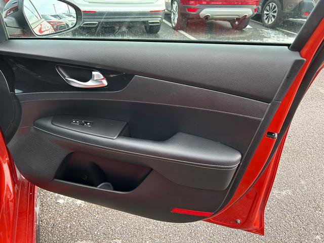 Certified 2023 Kia Forte GT-Line image 31