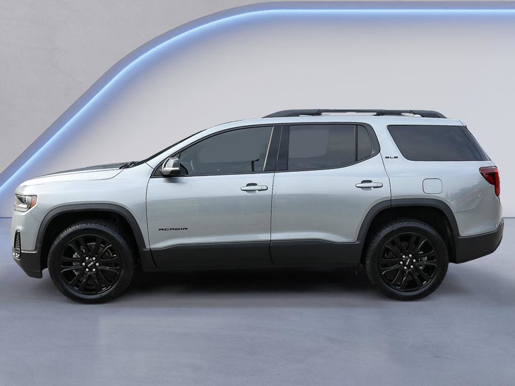 Used 2023 GMC Acadia SLE w/ Driver Convenience Package FWD image 2