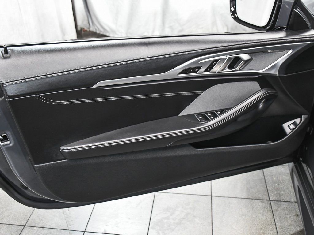 Used 2022 BMW 840i xDrive Convertible w/ Driving Assistance Package image 11