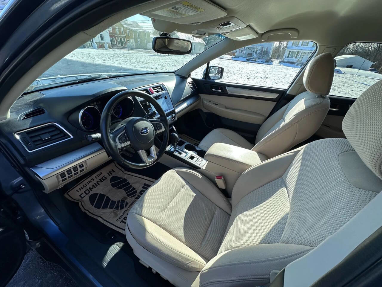 Used 2015 Subaru Outback 2.5i Premium image 9