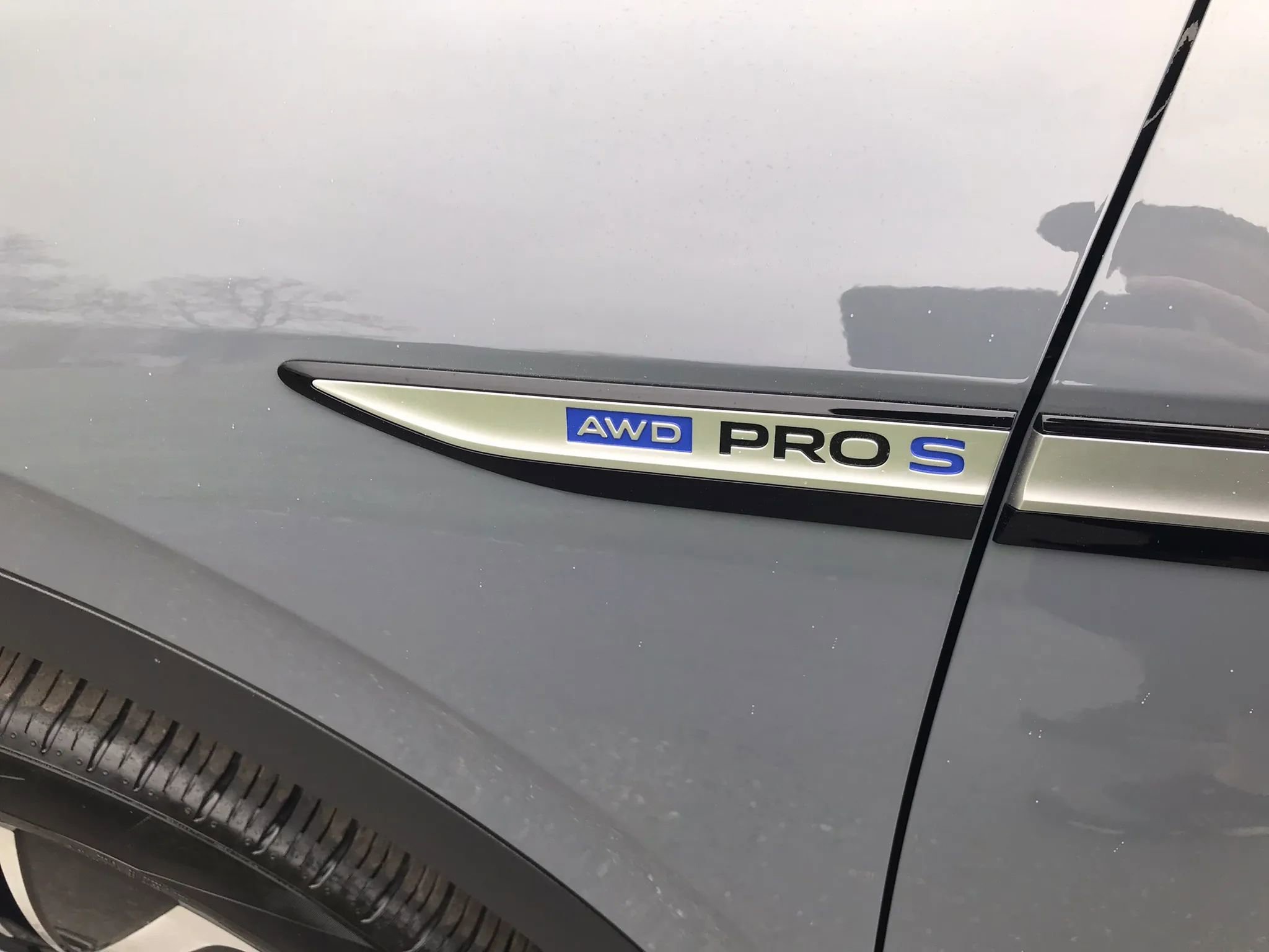 Used 2023 Volkswagen ID.4 Pro S Plus image 43