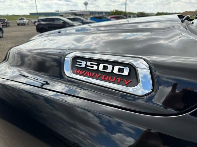 Used 2025 RAM 3500 Laramie image 21