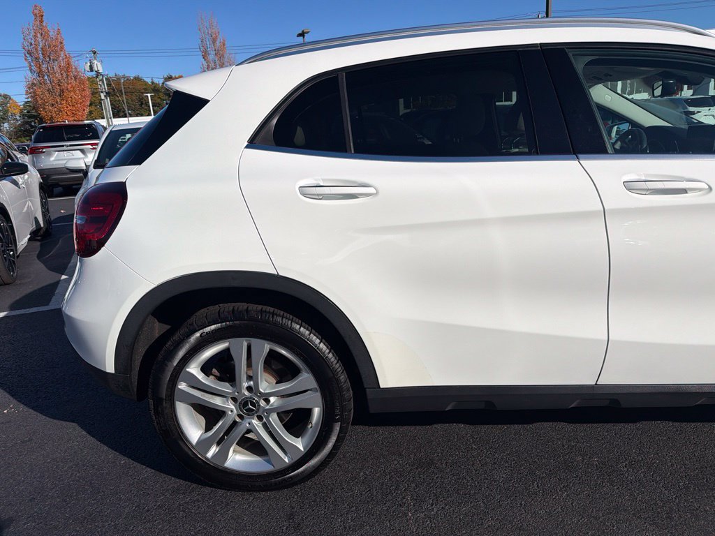 Used 2020 Mercedes-Benz GLA 250 4MATIC image 4