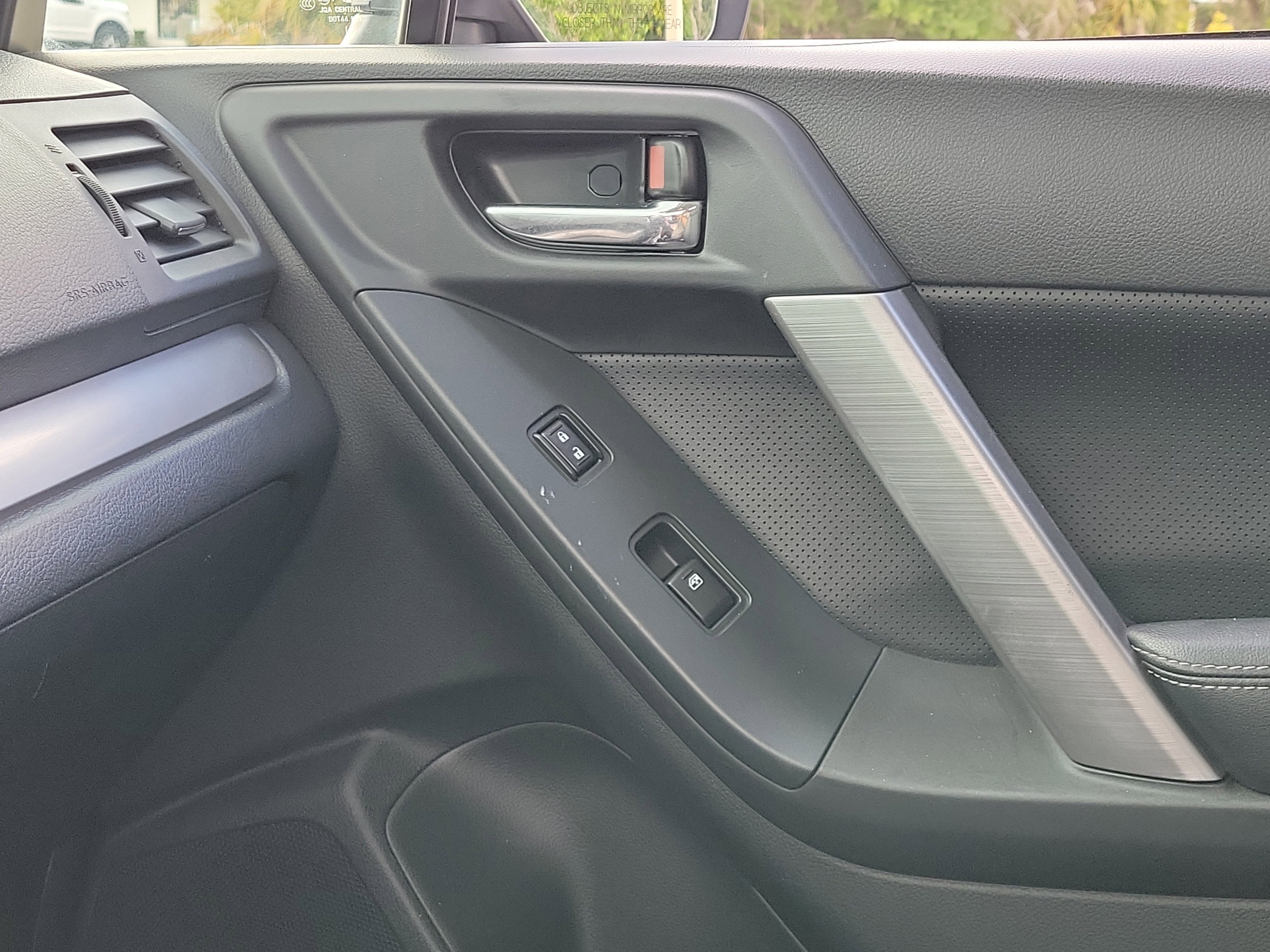 Used 2014 Subaru Forester 2.5i Limited w/ Popular Package #2 AWD/4WD image 28