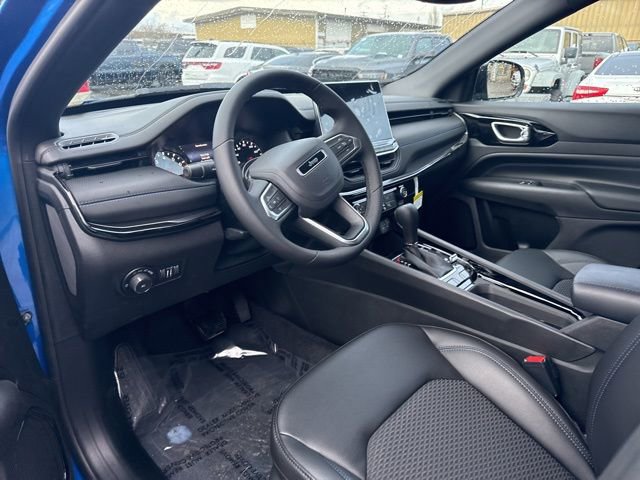 New 2026 Jeep Compass Latitude AWD/4WD image 16