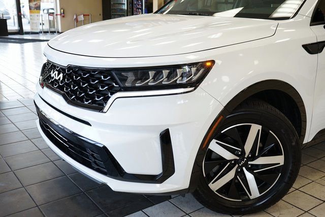 Used 2022 Kia Sorento S image 22
