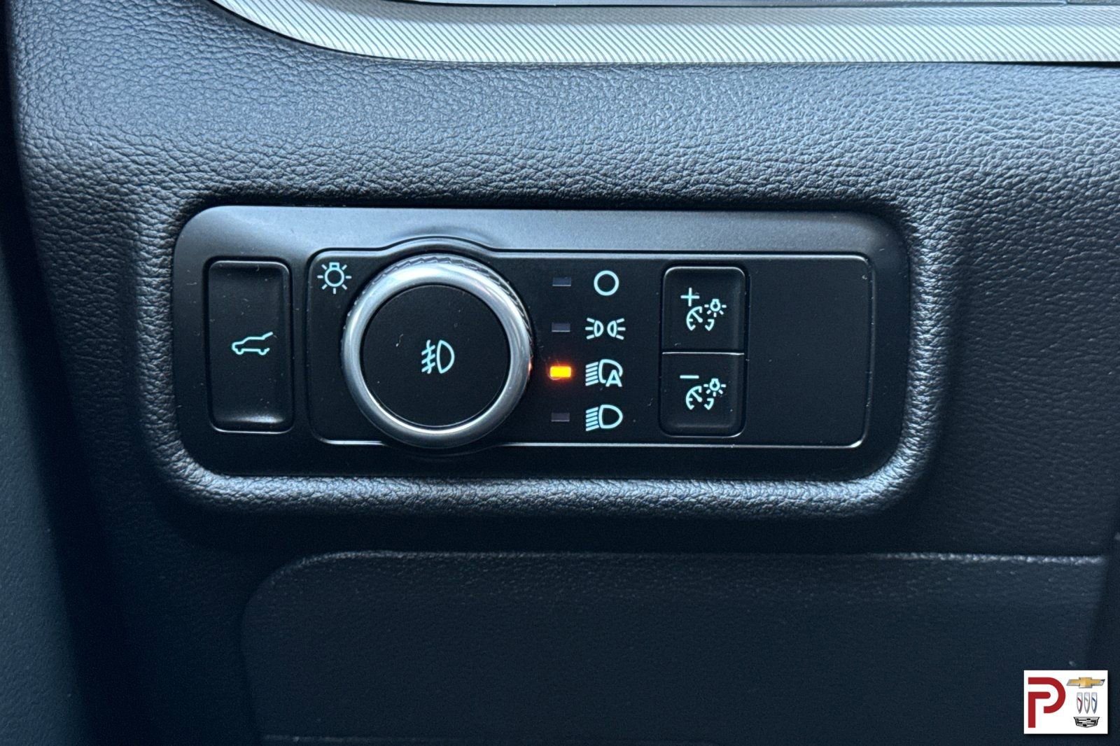 Used 2024 Ford Explorer XLT w/ Equipment Group 202A image 35