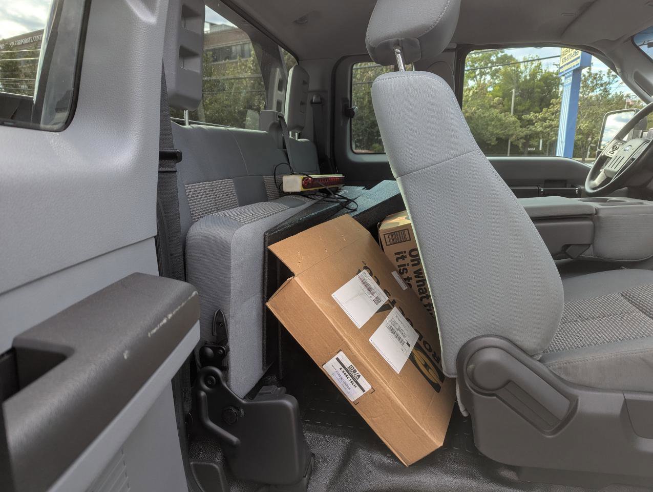 Used 2019 Ford F650 2WD SuperCab Super Duty image 28