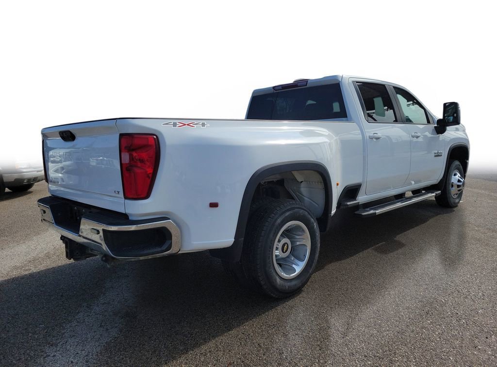 Used 2022 Chevrolet Silverado 3500 LT w/ Texas Edition image 4