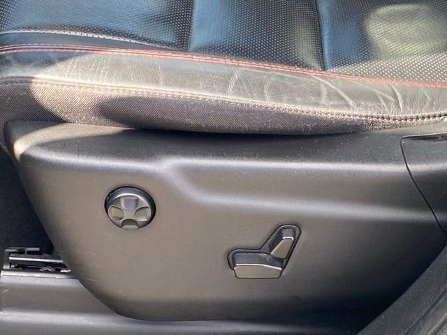 Used 2024 Dodge Durango GT image 17