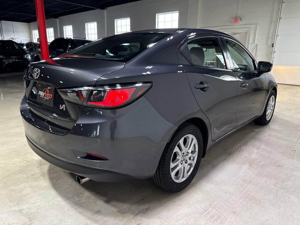 Used 2017 Toyota Yaris iA FWD image 8