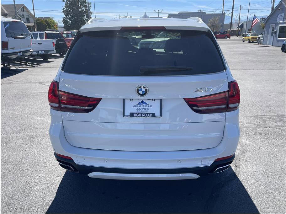 Used 2018 BMW X5 xDrive40e image 4