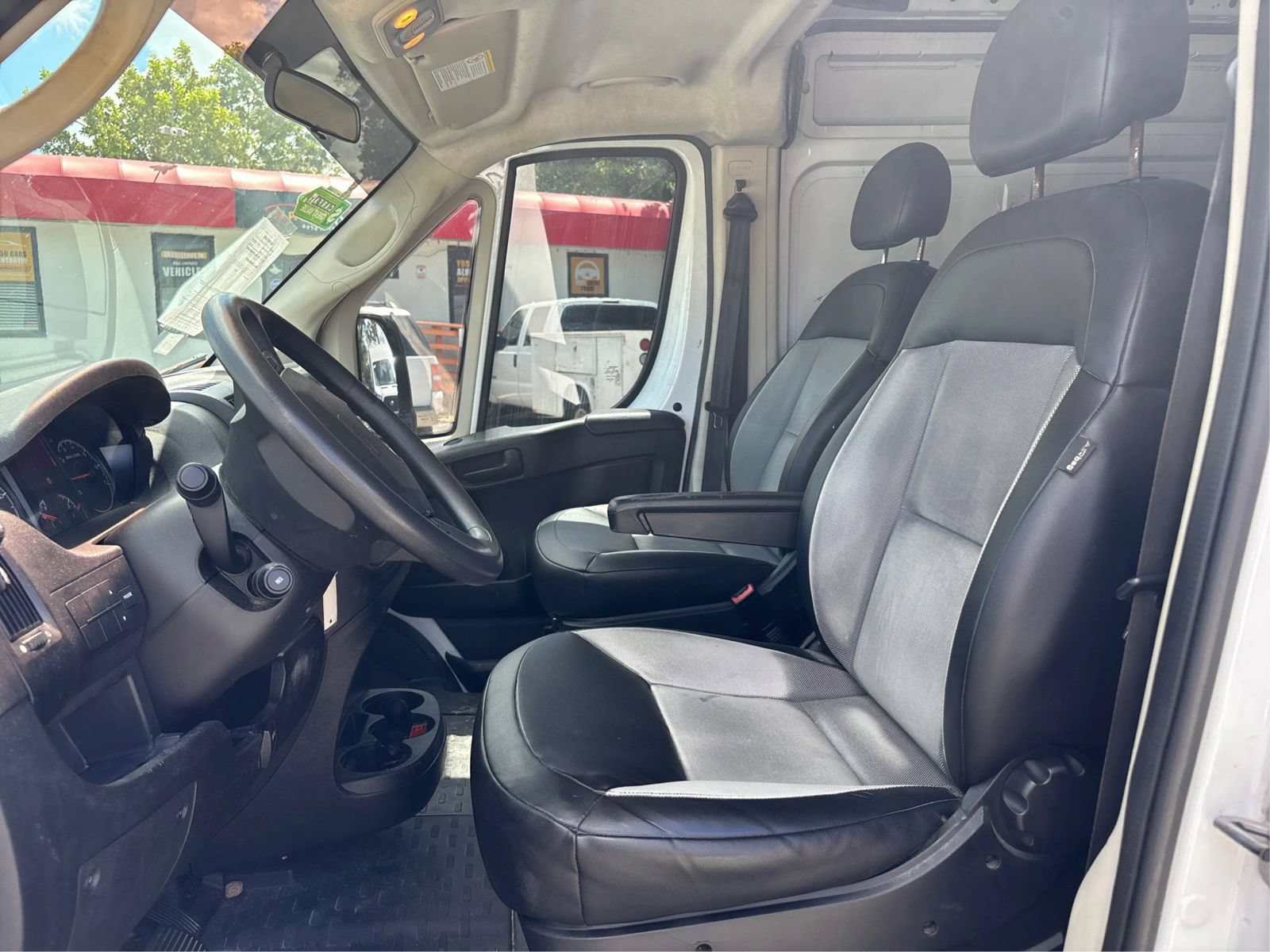 Used 2019 RAM ProMaster 2500 FWD image 9