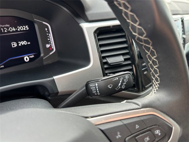 Used 2023 Volkswagen Atlas SE image 26