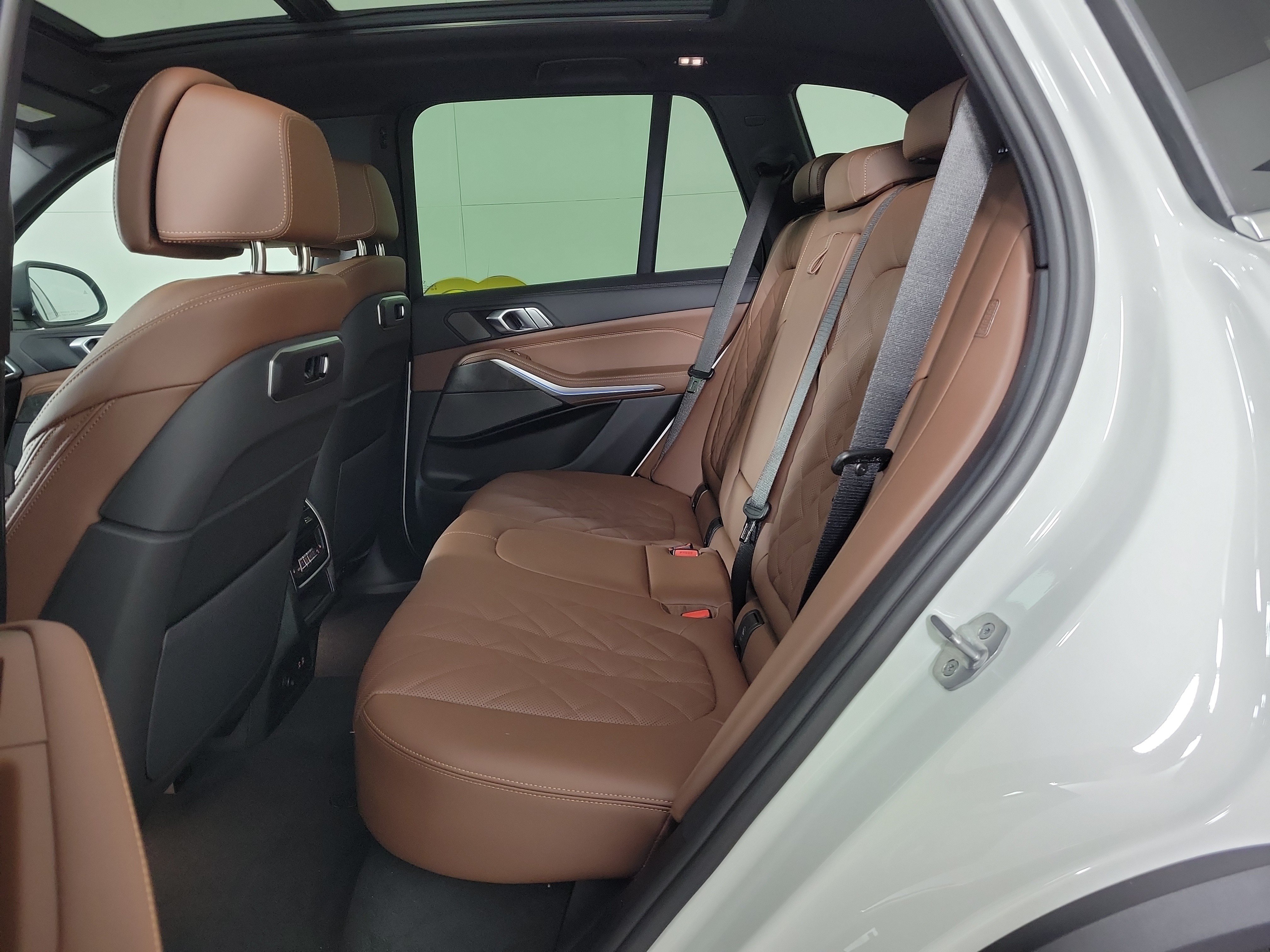New 2026 BMW X5 xDrive50e AWD/4WD image 10