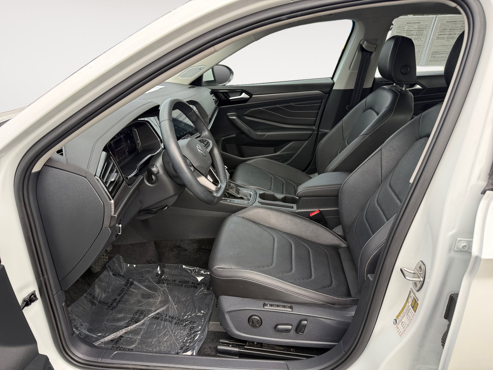 Certified 2023 Volkswagen Jetta SEL FWD image 10