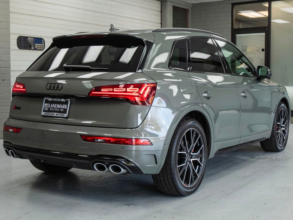 Used 2024 Audi SQ5 Prestige AWD/4WD image 39