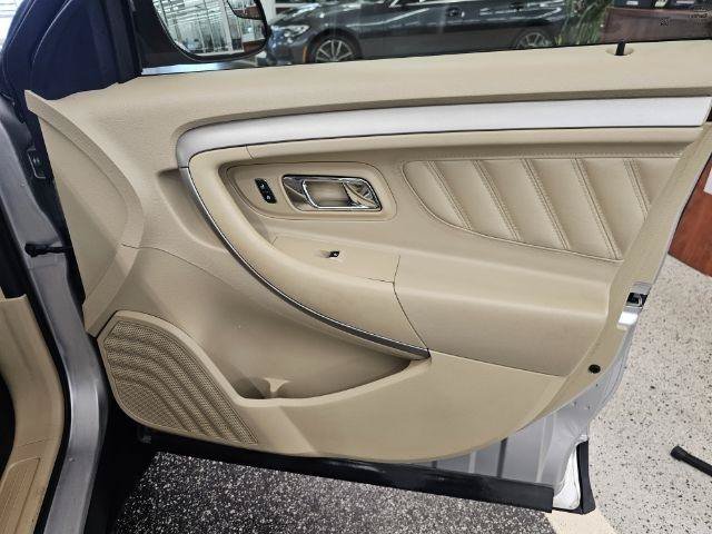 Used 2019 Ford Taurus SEL w/ Equipment Group 201A FWD image 34