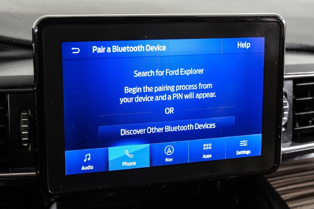 Used 2020 Ford Explorer Limited AWD/4WD image 33