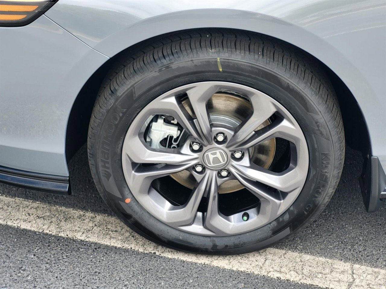 New 2026 Honda Accord EX-L image 7