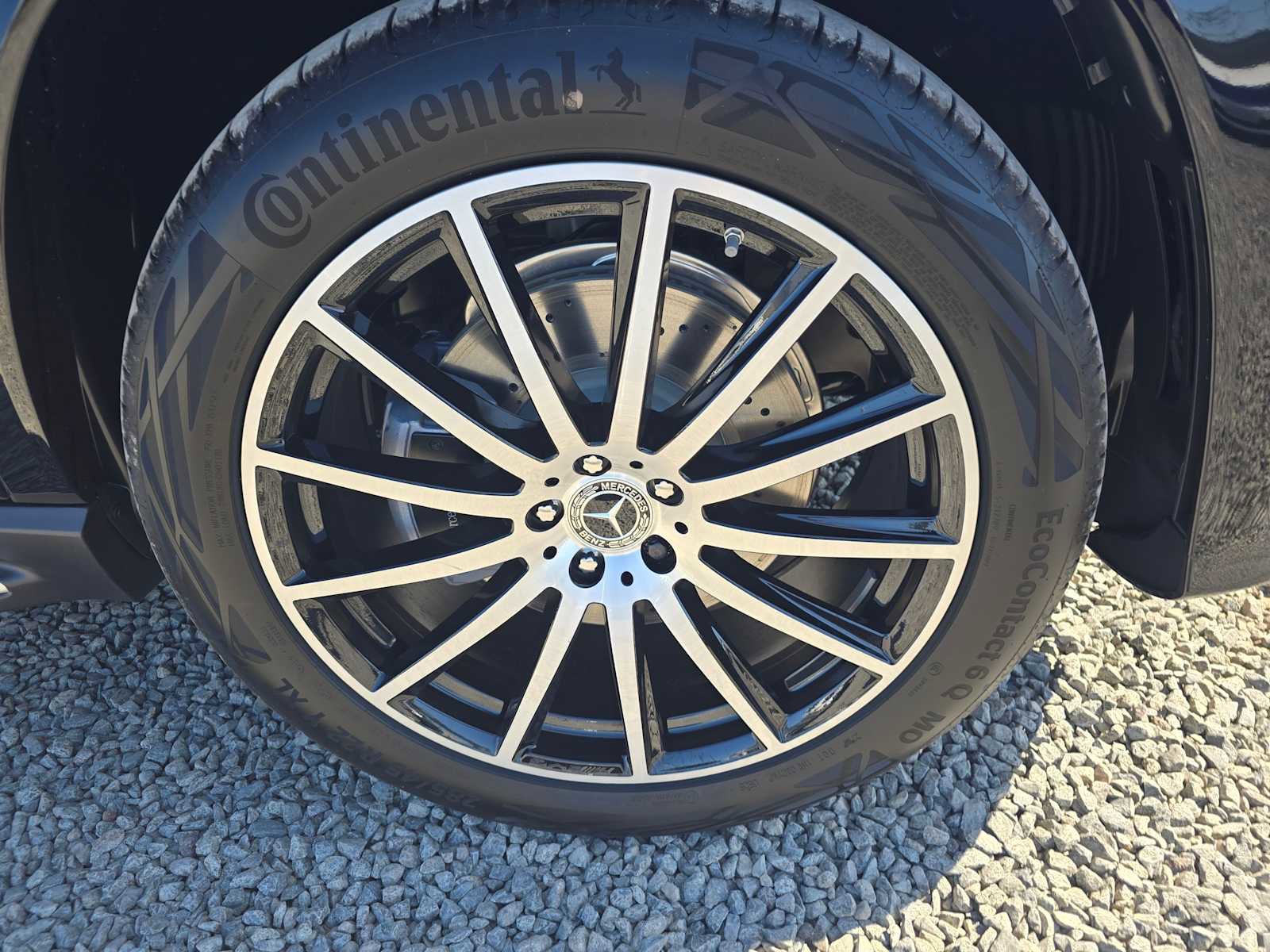 New 2025 Mercedes-Benz GLS 450 4MATIC image 9