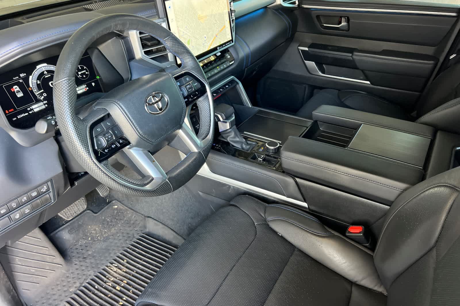Used 2024 Toyota Tundra Platinum AWD/4WD image 9