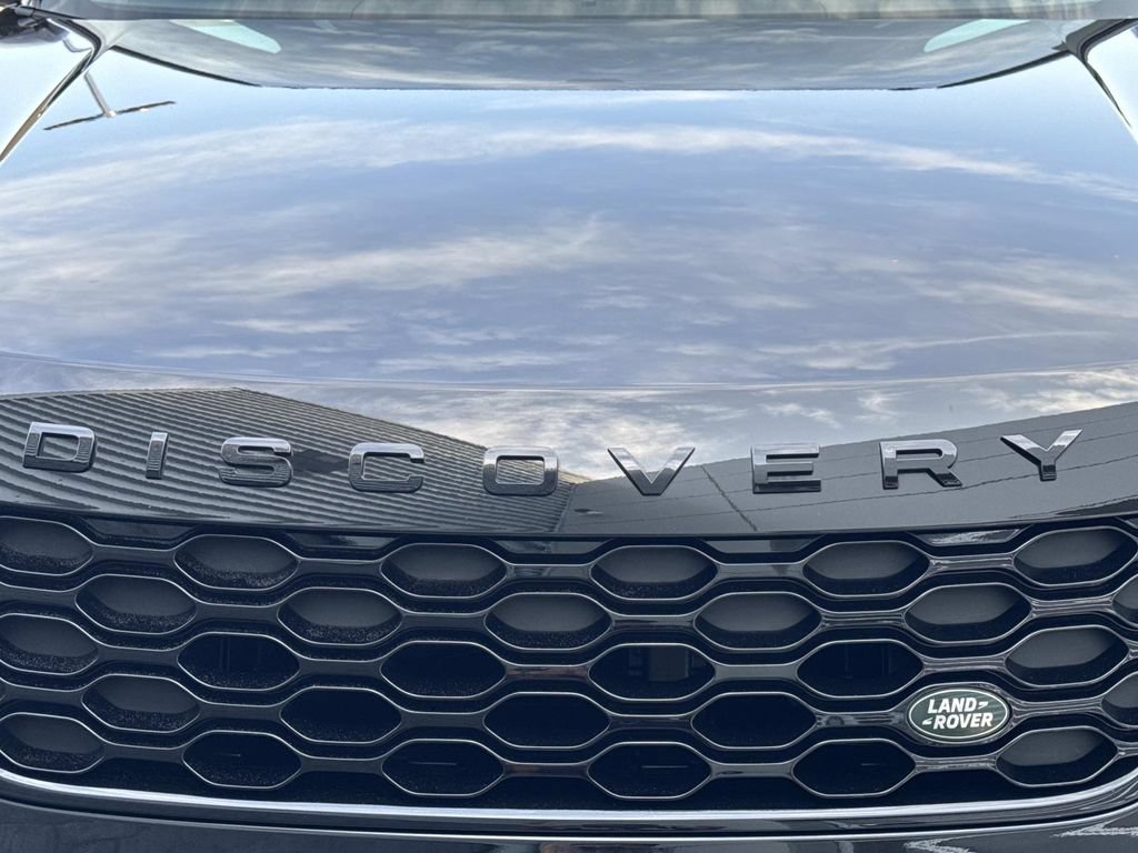 Certified 2024 Land Rover Discovery Dynamic SE AWD/4WD image 11