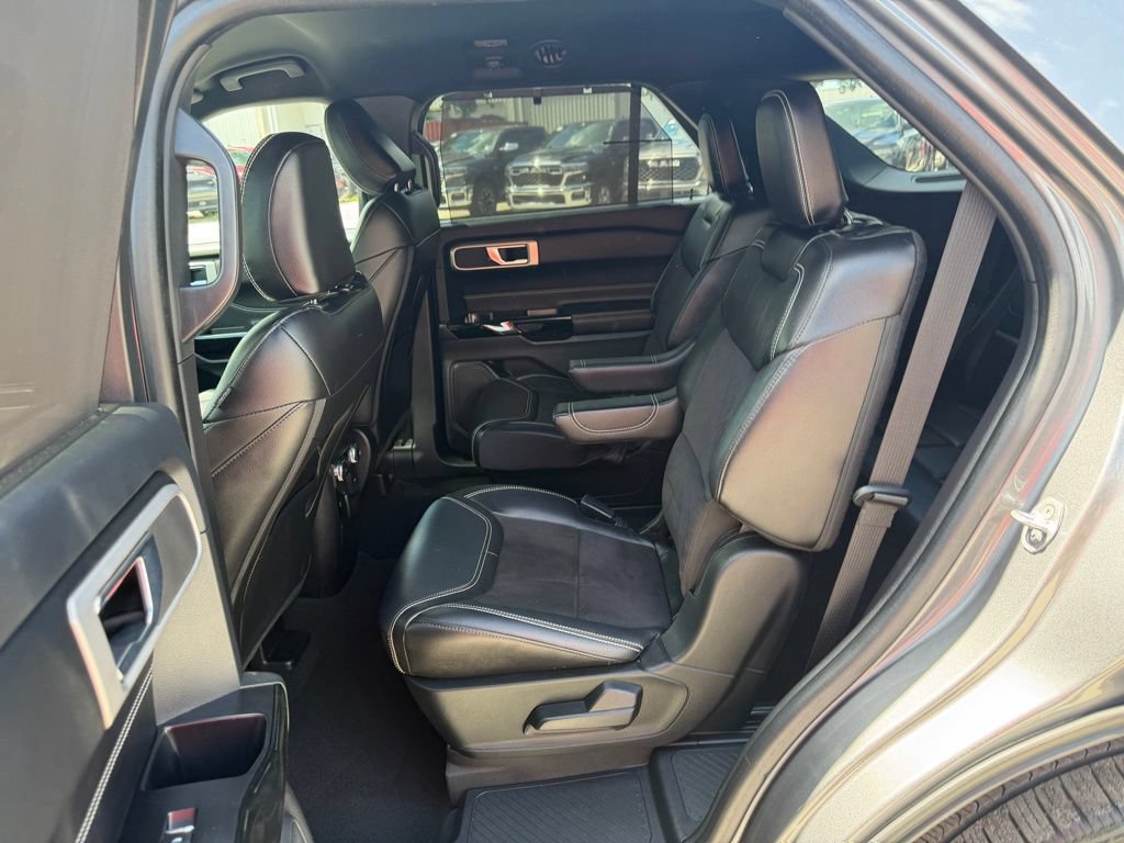 Used 2022 Ford Explorer ST AWD/4WD image 28