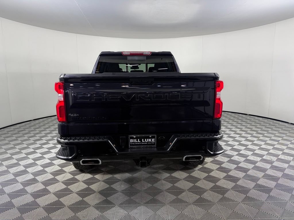 Used 2024 Chevrolet Silverado 1500 LT Trail Boss w/ Convenience Package II AWD/4WD image 9