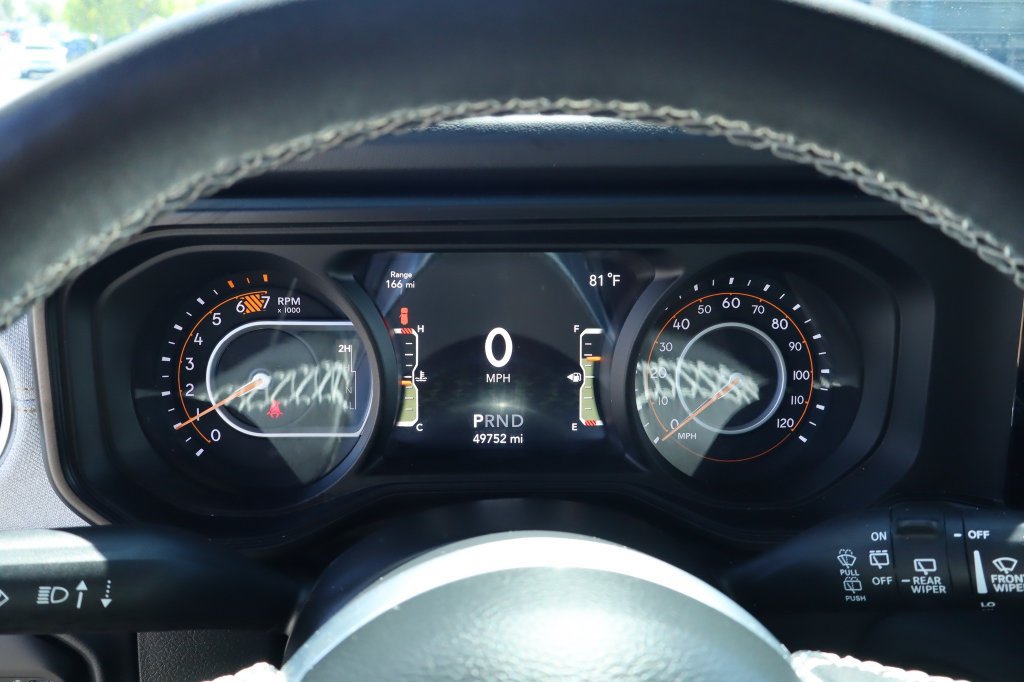 Certified 2025 Jeep Wrangler Unlimited Sahara AWD/4WD image 22