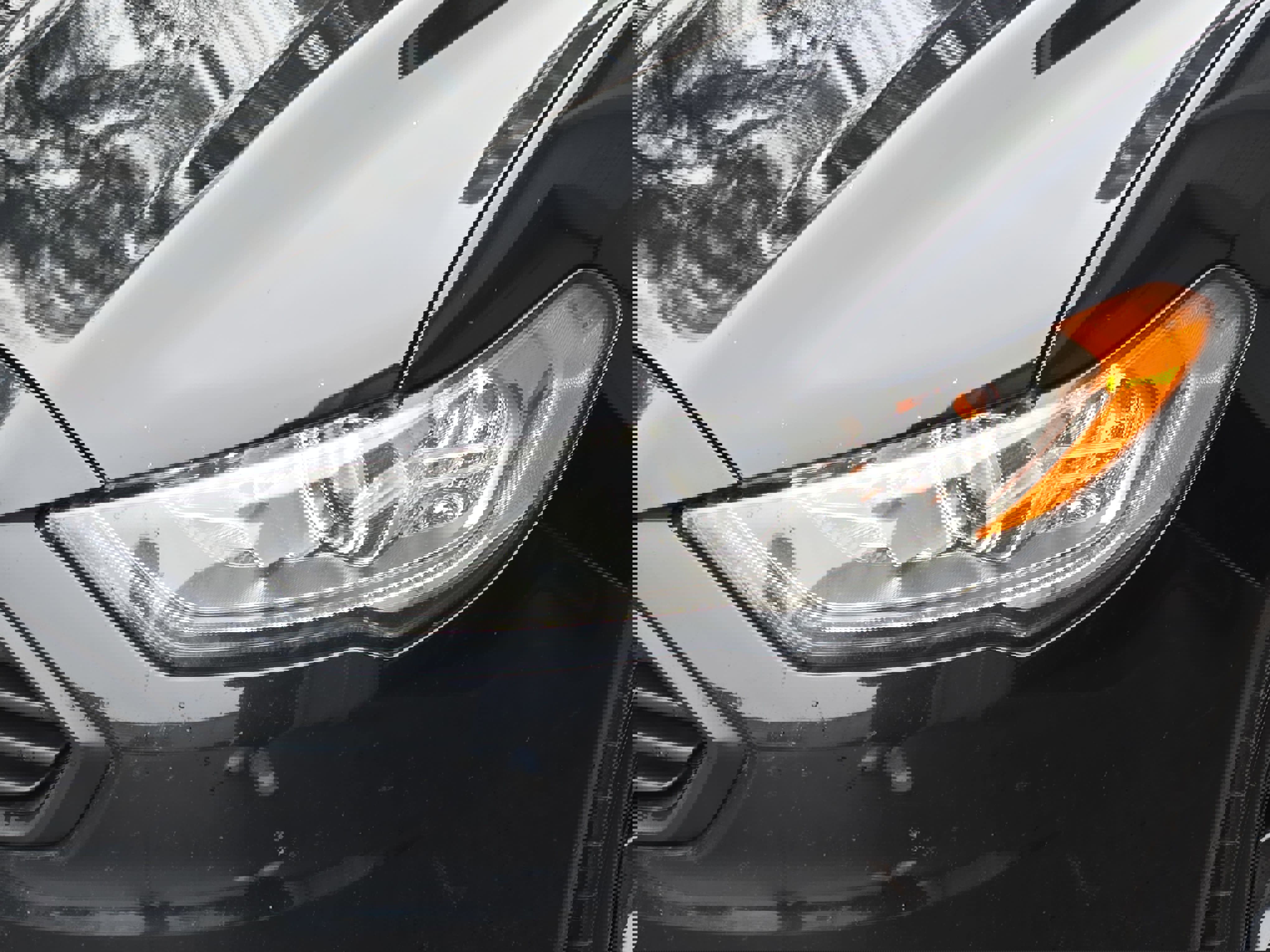 Used 2017 Ford Fusion SE w/ Fusion SE Technology Package image 30