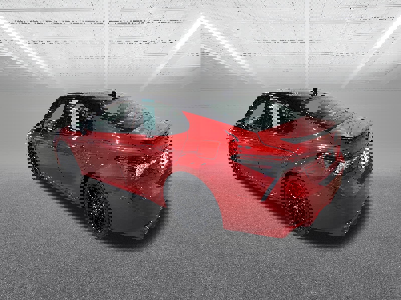 Used 2024 Toyota Camry XSE w/ Navigation Package image 5