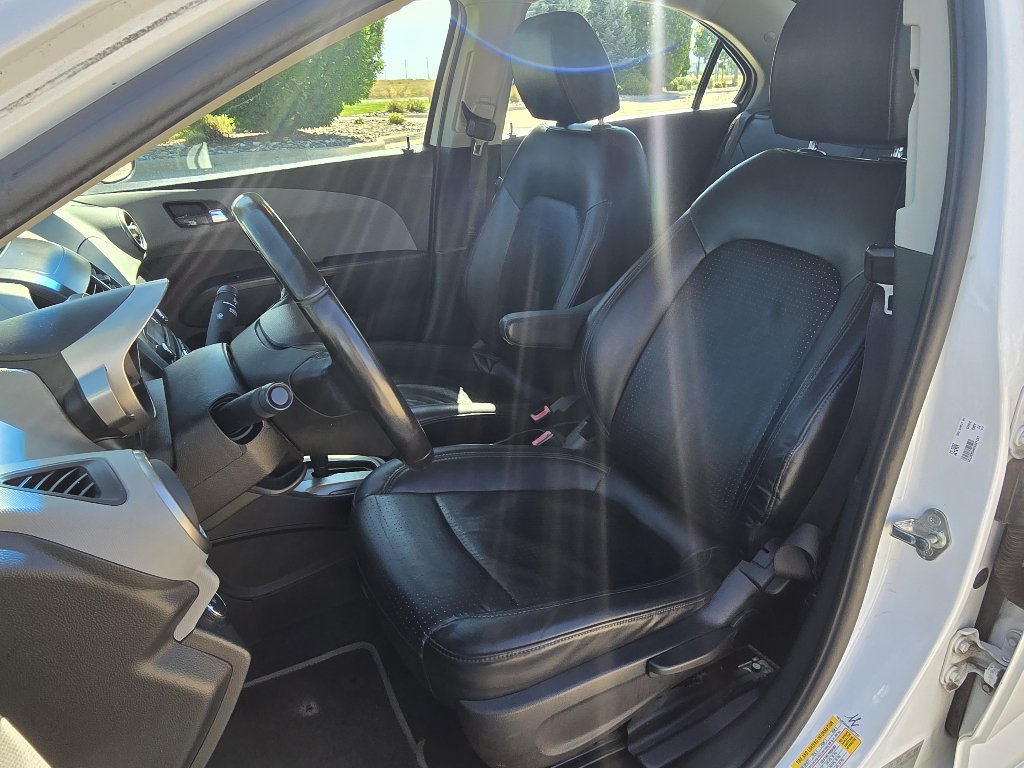 Used 2012 Chevrolet Sonic LTZ FWD image 13
