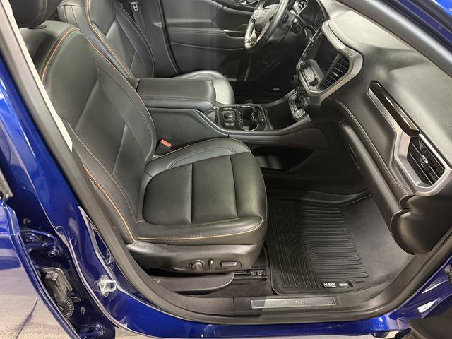 Certified 2023 GMC Acadia AT4 w/ Technology Package AWD/4WD image 7