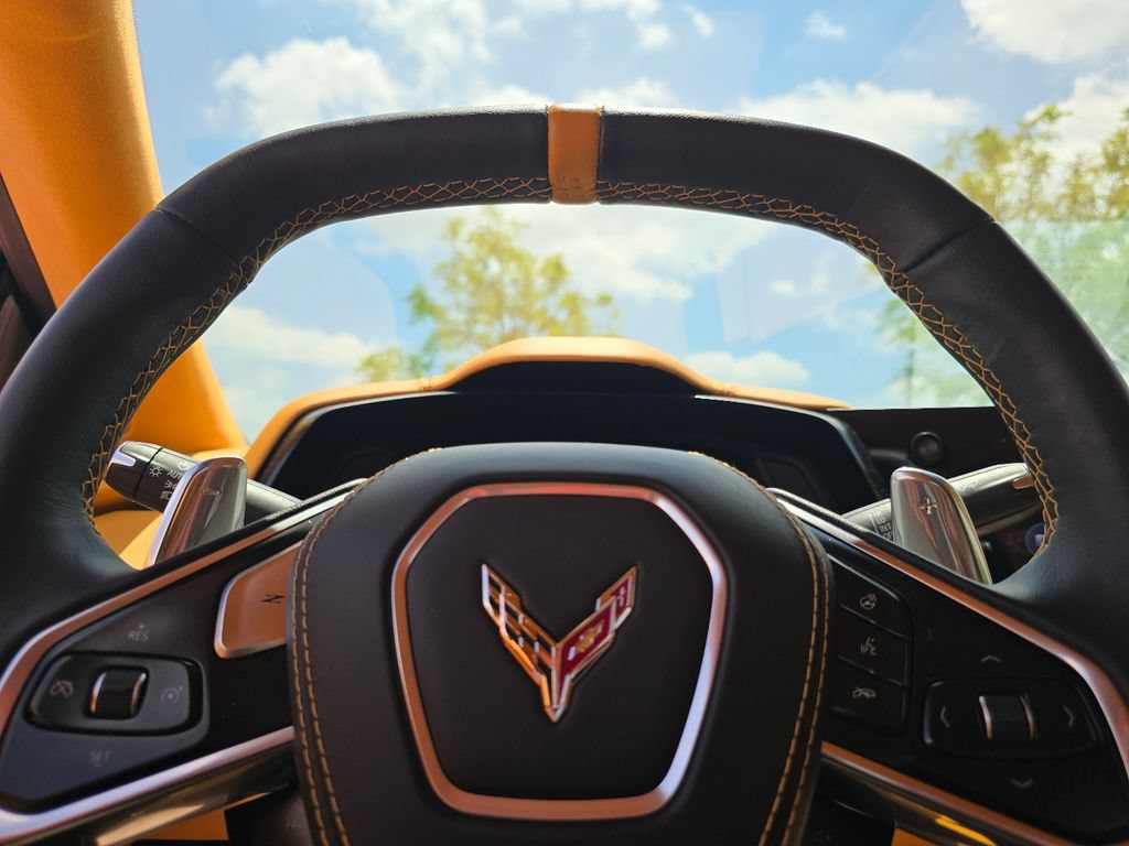Used 2023 Chevrolet Corvette Stingray Premium Conv w/ Z51 Performance Package RWD image 22