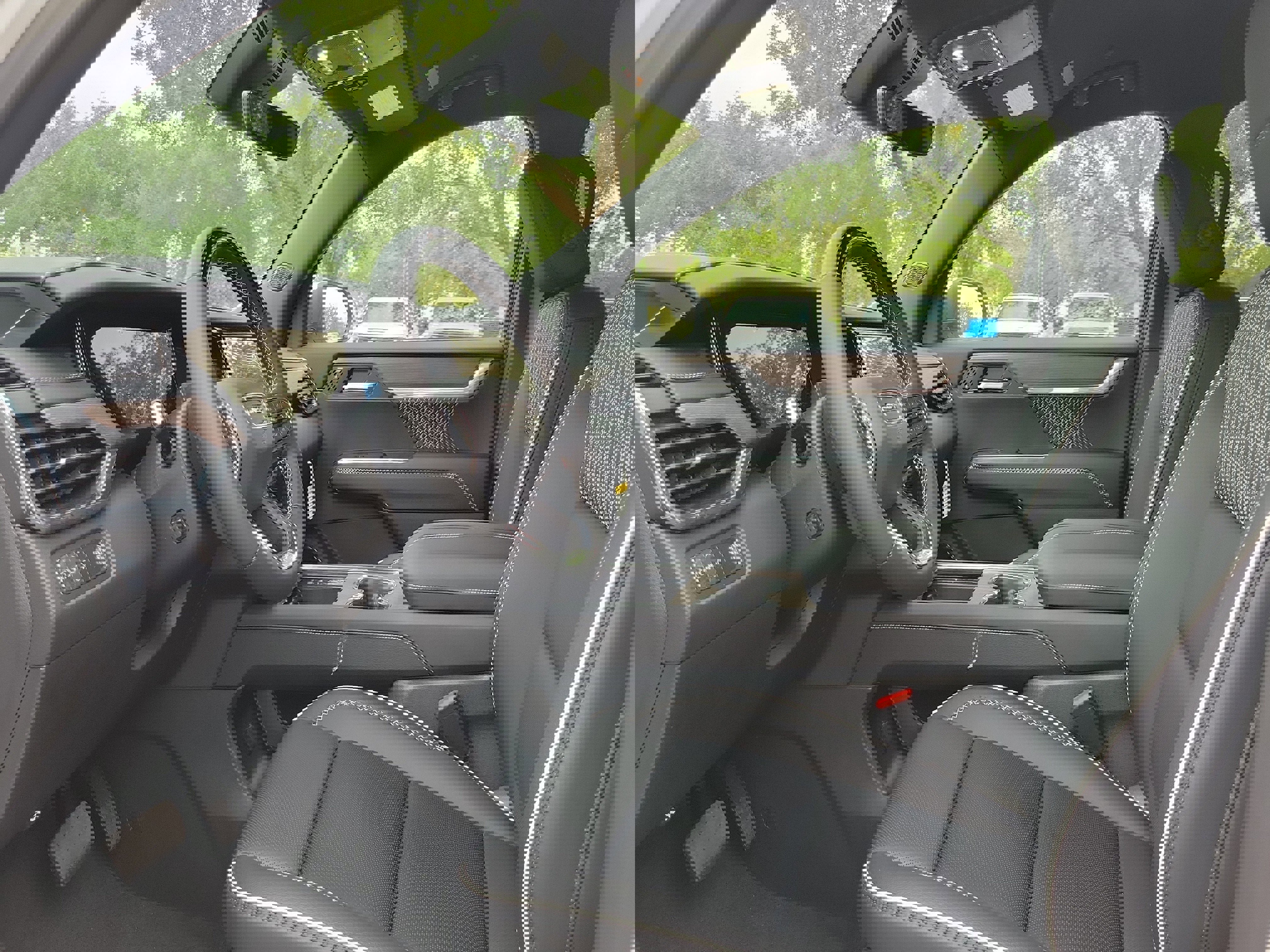 New 2025 GMC Acadia Denali w/ Super Cruise Package image 7