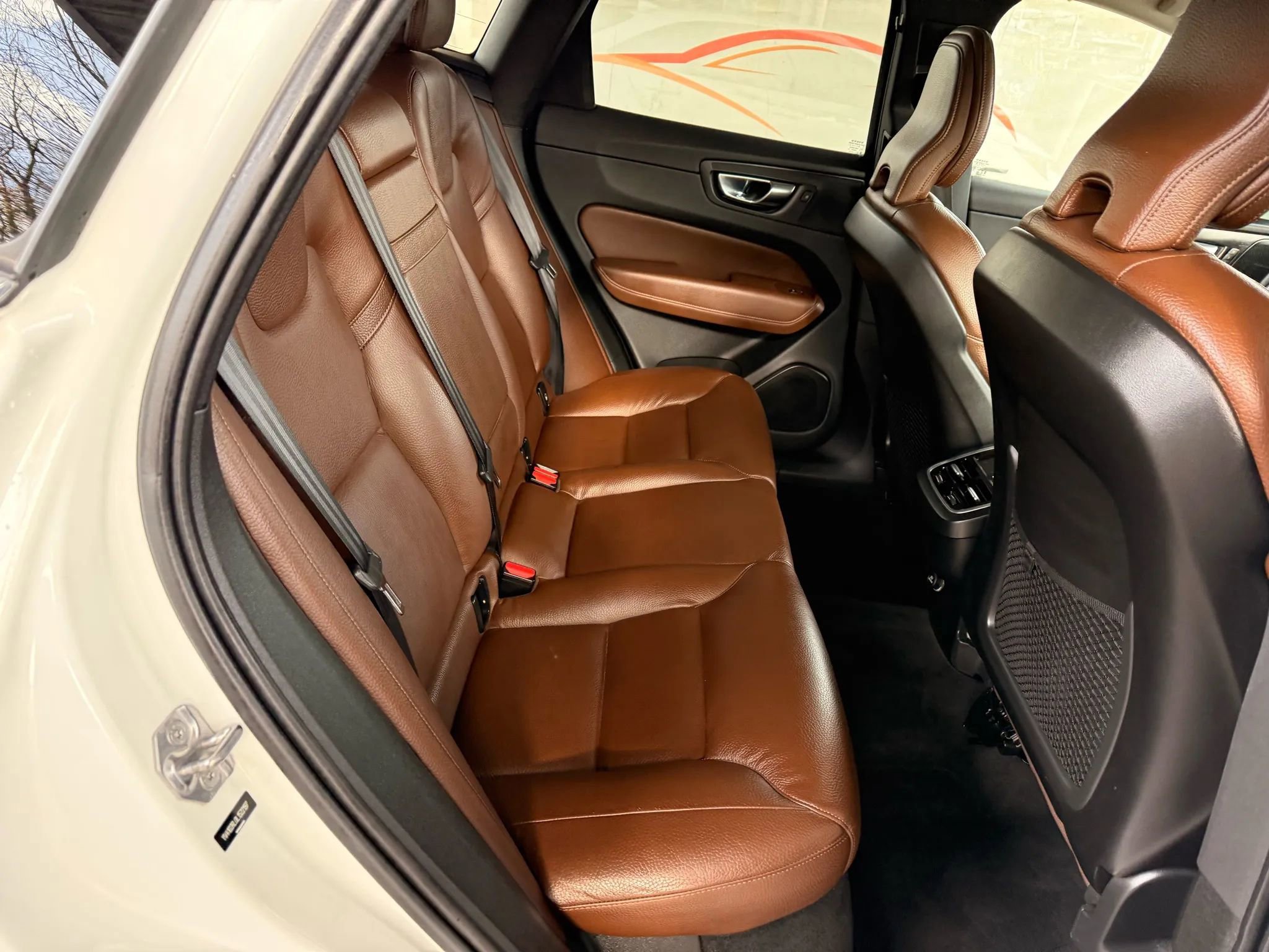 Used 2020 Volvo XC60 T5 Inscription image 22