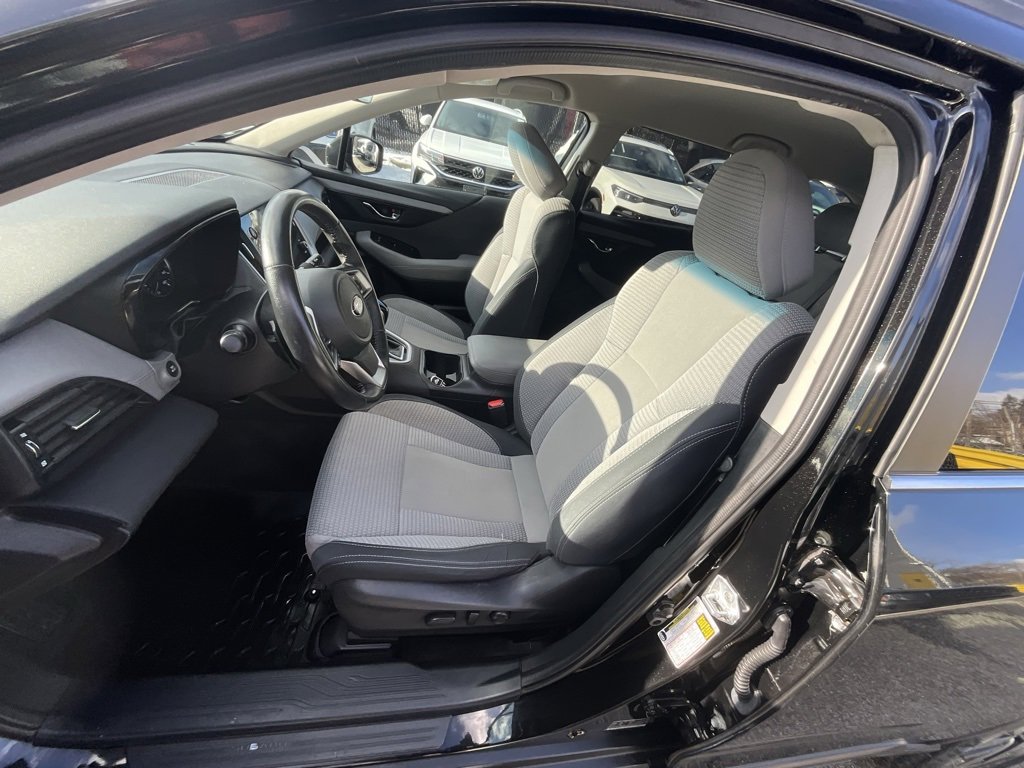 Used 2021 Subaru Outback Premium image 12