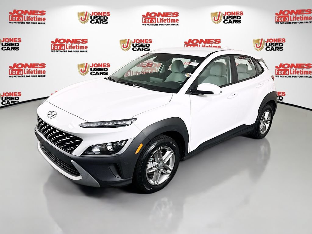 Certified 2023 Hyundai Kona SE w/ Cargo Package FWD image 12
