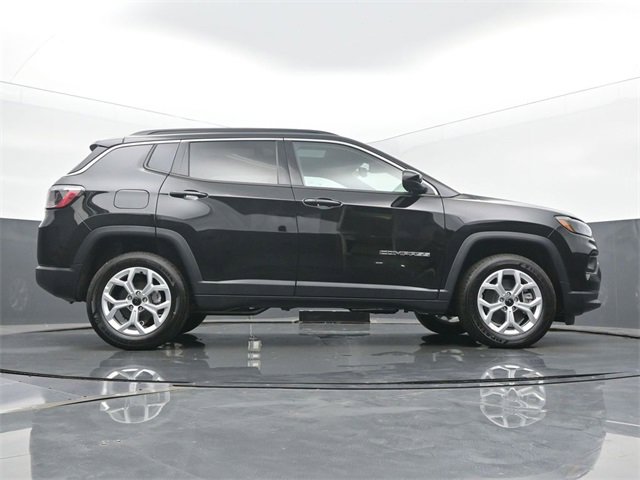 New 2025 Jeep Compass Latitude w/ Sun & Sound Group image 52