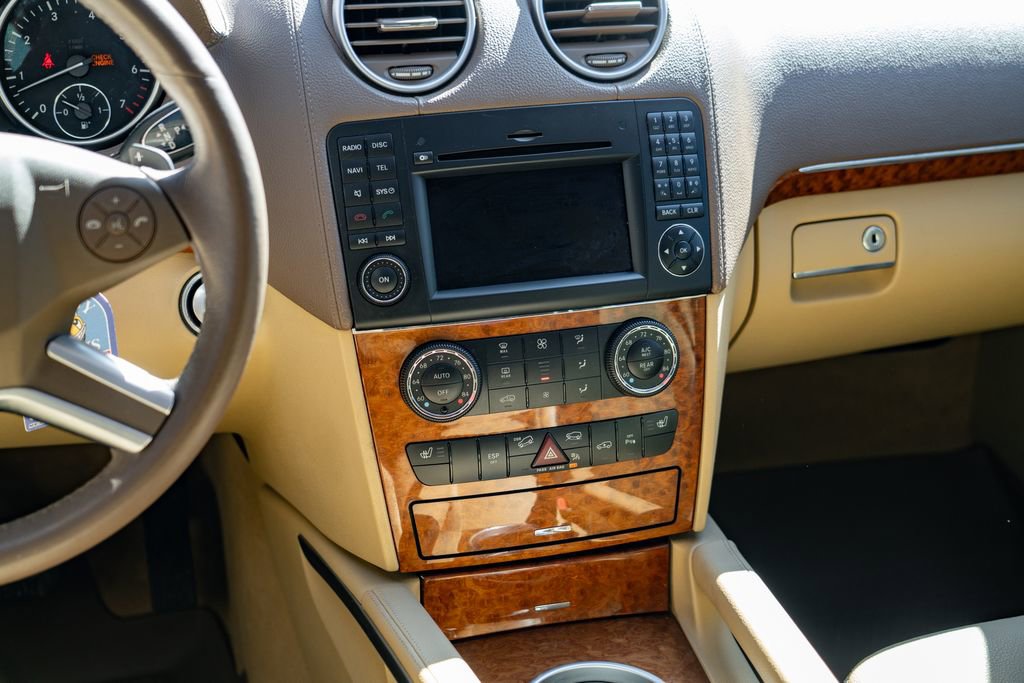 Used 2009 Mercedes-Benz GL 450 4MATIC image 18